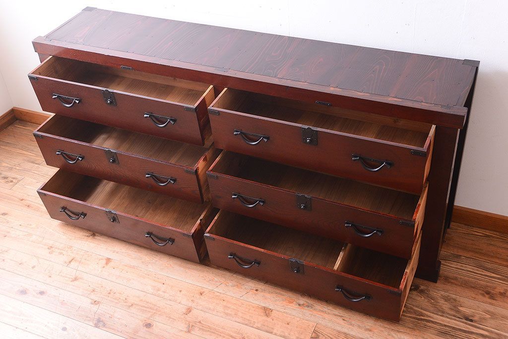 アンティーク家具　古民具・骨董　欅材と檜材!和モダンスタイルの収納箪笥サイドボード(水屋箪笥)