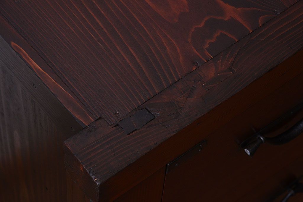 アンティーク家具　古民具・骨董　欅材と檜材!和モダンスタイルの収納箪笥サイドボード(水屋箪笥)