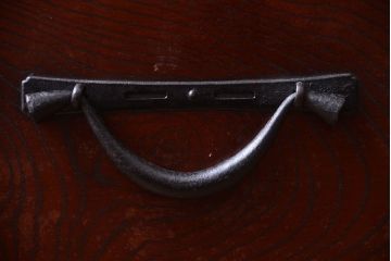 アンティーク家具　古民具・骨董　欅材と檜材!和モダンスタイルの収納箪笥サイドボード(水屋箪笥)