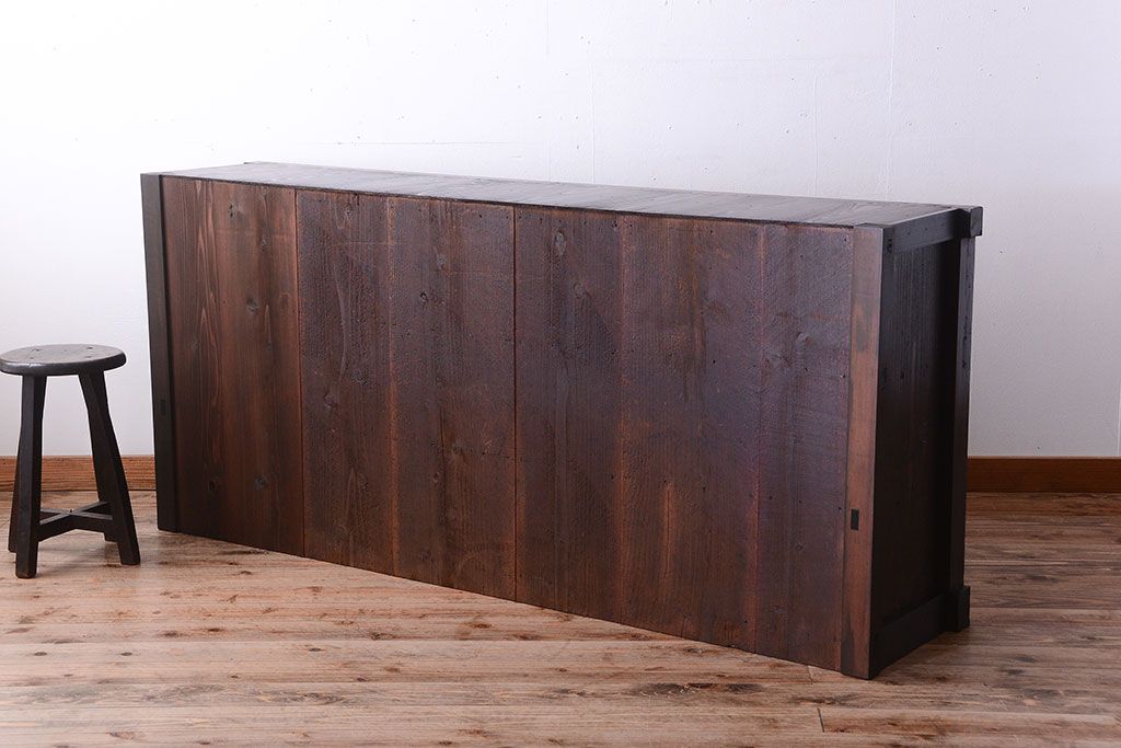 アンティーク家具　古民具・骨董　欅材と檜材!和モダンスタイルの収納箪笥サイドボード(水屋箪笥)