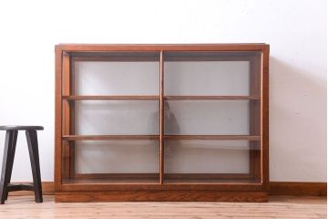 アンティーク家具　アンティーク　古い木のシンプルで上品なガラスケース