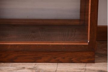 アンティーク家具　アンティーク　古い木のシンプルで上品なガラスケース