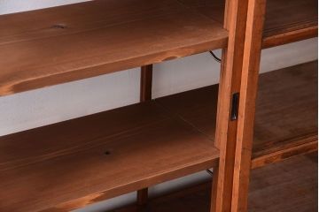 アンティーク家具　アンティーク　古い木のシンプルで上品なガラスケース