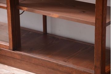 アンティーク家具　アンティーク　古い木のシンプルで上品なガラスケース