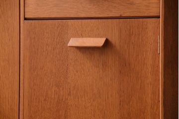 ヴィンテージ家具　北欧ビンテージ　G-PLAN　鏡付きのオーク材キャビネット(ワードローブ・収納棚・戸棚)