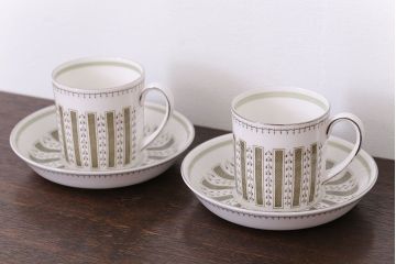 イギリスビンテージ　Susie Cooper(スージークーパー)　カップ&ソーサー2客セット(洋食器)