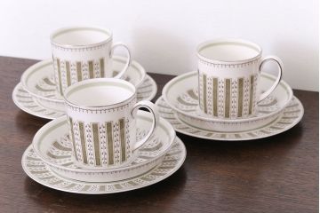 イギリスビンテージ　Susie Cooper(スージークーパー)　トリオ3客セット(1)(洋食器)