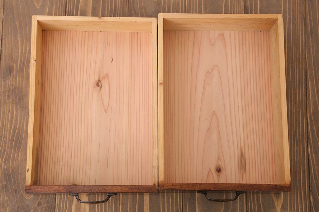 アンティーク家具　和製アンティーク　フタ付き!古い木の小物収納箱(小箱・木箱)