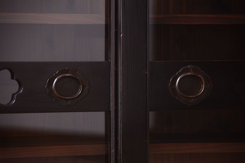 アンティーク家具　六尺　和製アンティーク　和モダンスタイル!ガラス戸水屋箪笥収納棚(サイドボード)