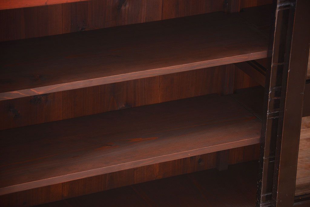 アンティーク家具　六尺　和製アンティーク　和モダンスタイル!ガラス戸水屋箪笥収納棚(サイドボード)