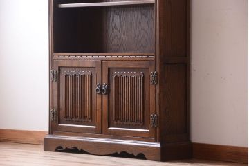 ヴィンテージ家具　イギリスビンテージ　Old Charm(オールドチャーム)　シェルフキャビネット(収納棚・本棚)