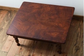 アンティーク家具　和製アンティーク　総欅材!天板の玉杢が美しい上質な座卓(テーブル・机)