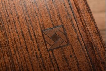 アンティーク家具　大正ロマン　象嵌入り!前板に黒柿を使用した文机