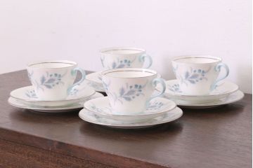 イギリスビンテージ　AYNSLEY(エインズレイ)　Las Palmas(ラス・パルマス)　トリオ4客セット(洋食器)(2)