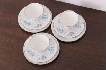 イギリスビンテージ　AYNSLEY(エインズレイ)　Las Palmas(ラス・パルマス)　トリオ3客セット(洋食器)