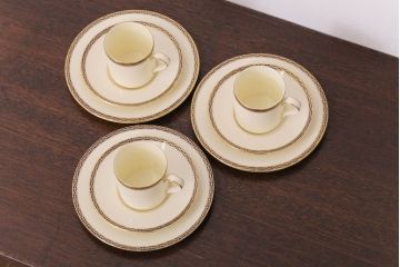 イギリスビンテージ　minton(ミントン) ST James(セントジェームズ)　トリオ3客セット(洋食器)(1)