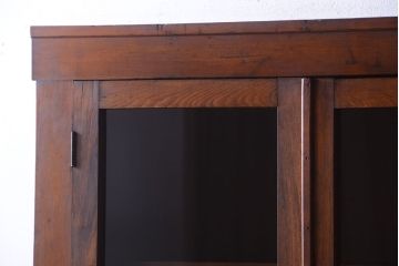 レトロ家具　和製アンティーク　古い木のレトロな重ね戸棚(収納棚)