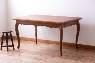 ヴィンテージ家具　フランスビンテージ　パーケット天板　オーク材　猫脚のダイニングテーブル(エクステンションテーブル)