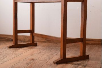 レトロ家具　昭和レトロ　天板栗材!古い木のシンプルな平机(デスク・作業台)