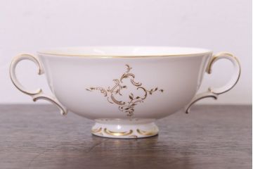 イギリスビンテージ　 ROYAL DOULTON(ロイヤルドルトン)　monteigne　スープカップトリオ4客セット(洋食器)