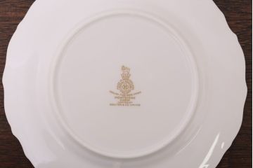 イギリスビンテージ　 ROYAL DOULTON(ロイヤルドルトン)　monteigne　スープカップトリオ4客セット(洋食器)