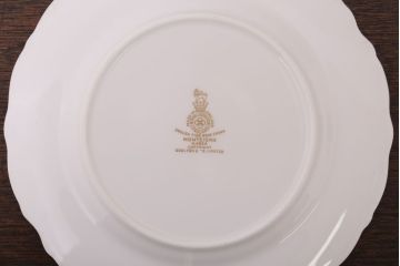 イギリスビンテージ　 ROYAL DOULTON(ロイヤルドルトン)　monteigne　スープカップトリオ3客セット(洋食器)