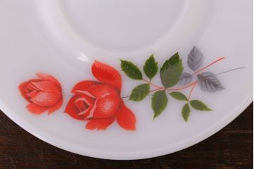 イギリスビンテージ　JAJ　パイレックス　June Rose(ジューン ローズ)シリーズ　ミルクガラスのカップ&ソーサー&プレート(トリオ)3客セット(洋食器)(2)