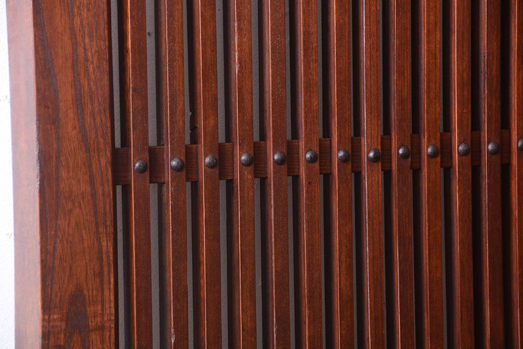 古民具・骨董　総欅　裏ガラス入りのアンティーク格子蔵戸(玄関戸)