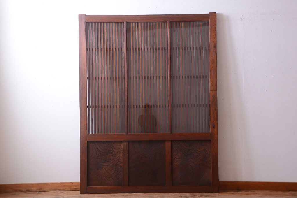 古民具・骨董　総欅　裏ガラス入りのアンティーク格子蔵戸(玄関戸)