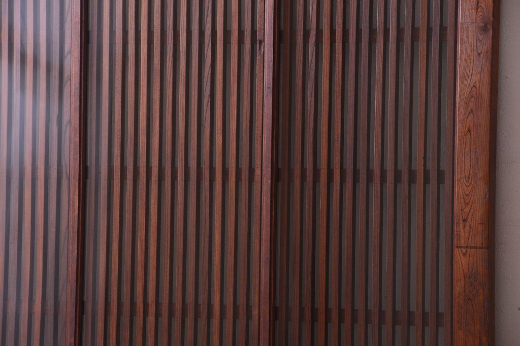 古民具・骨董　総欅　裏ガラス入りのアンティーク格子蔵戸(玄関戸)