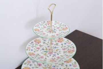 アンティーク雑貨　イギリスMINTON(ミントン)　Haddon Hall(ハドンホール)　3段ケーキスタンド