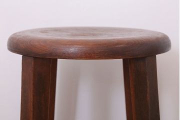 レトロ家具　アンティーク　レトロな古い木の丸スツール