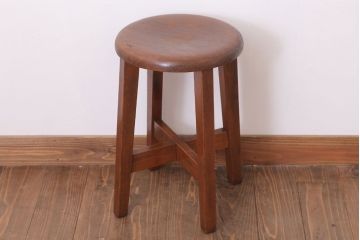レトロ家具　アンティーク　レトロな古い木の丸スツール