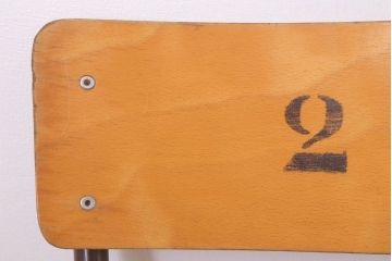 ヴィンテージ家具　イギリスビンテージ　シンプルデザイン　スクールチェア(1)