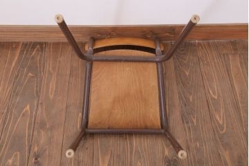 ヴィンテージ家具　イギリスビンテージ　シンプルデザイン　スクールチェア(1)