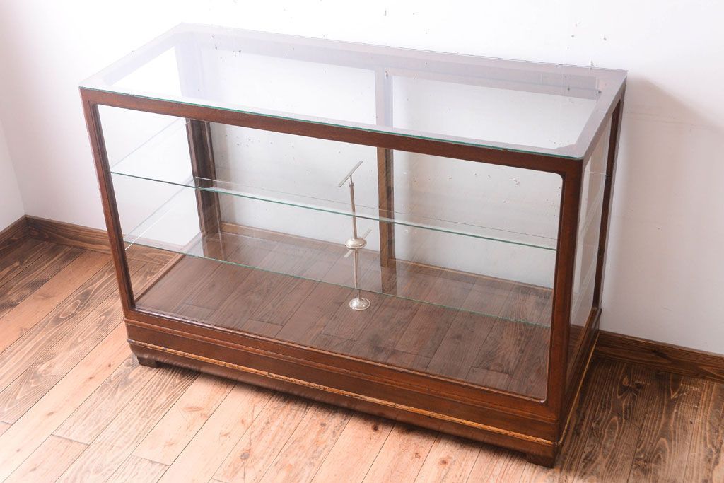 アンティーク家具　和製アンティーク　上品な古い木のガラスケース(ショーケース)