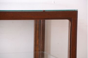 アンティーク家具　和製アンティーク　上品な古い木のガラスケース(ショーケース)