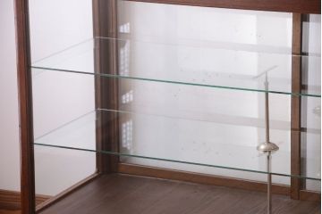 アンティーク家具　和製アンティーク　上品な古い木のガラスケース(ショーケース)