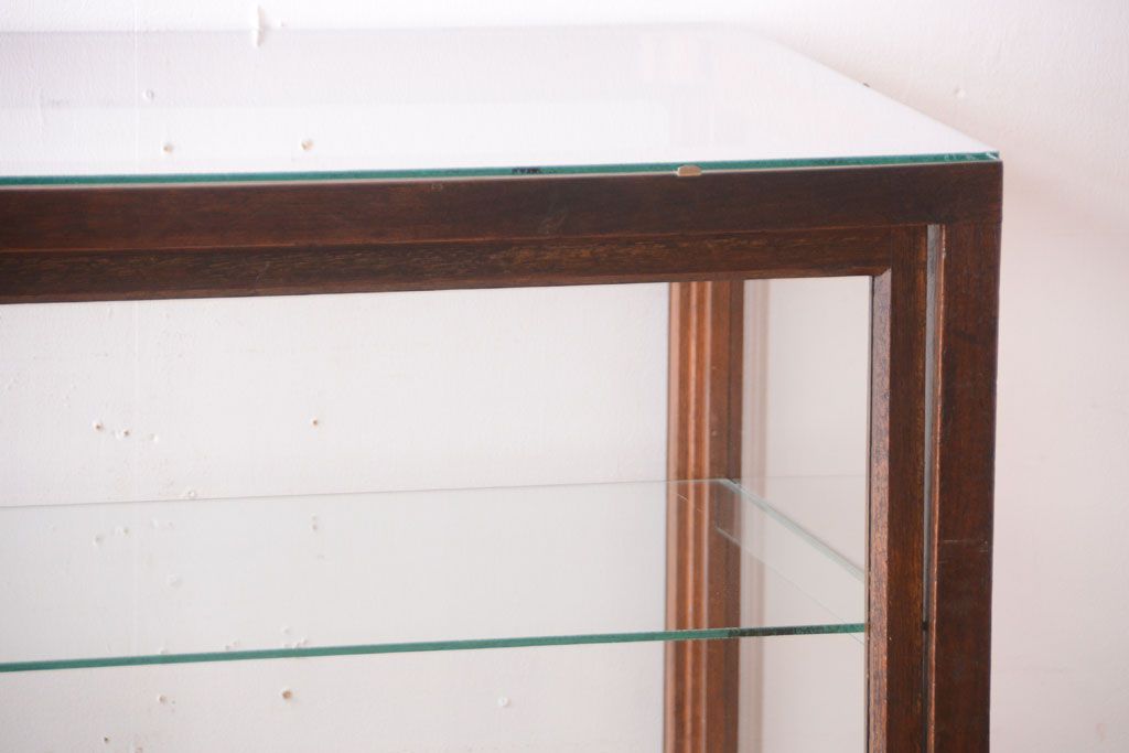 アンティーク家具　和製アンティーク　上品な古い木のガラスケース(ショーケース)