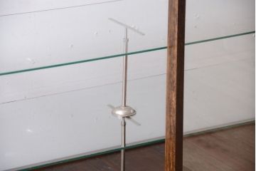 アンティーク家具　和製アンティーク　上品な古い木のガラスケース(ショーケース)