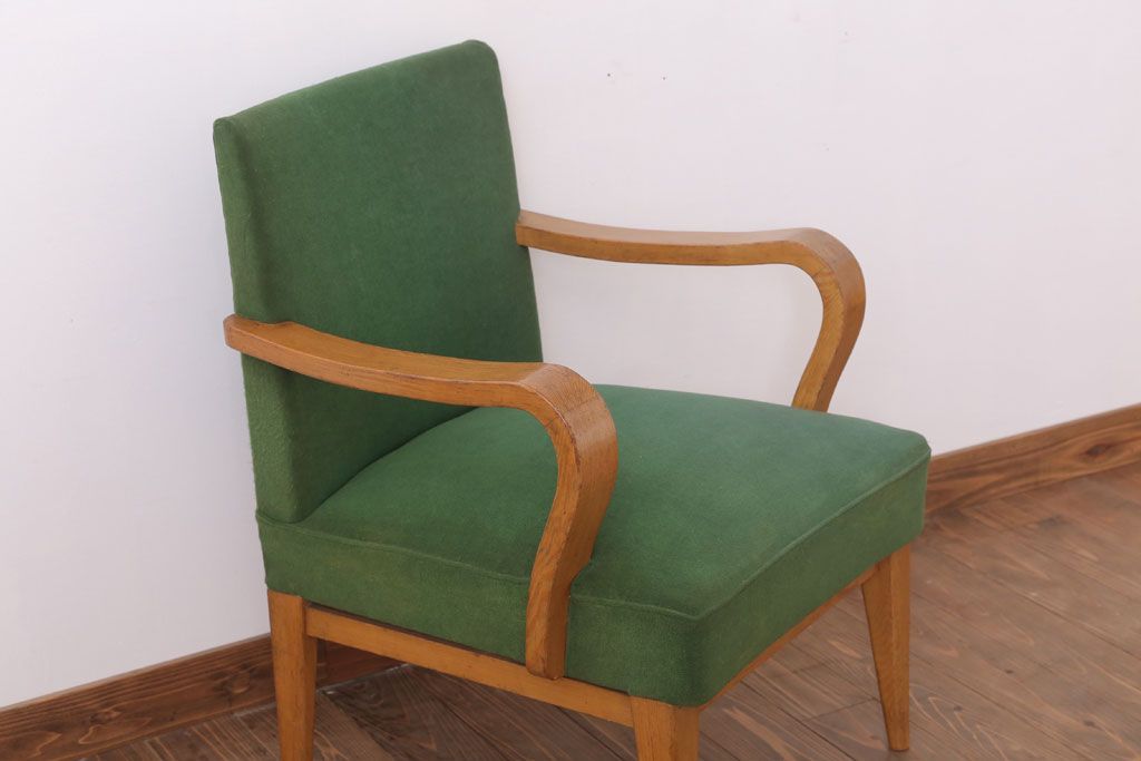 アンティーク家具 和製アンティーク オリジナル座面のナラ材アームチェア(1)