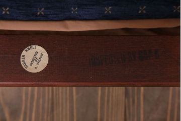 ヴィンテージ家具　イギリスビンテージ　Parker Knoll(パーカーノール)　おしゃれなアームチェア(1)