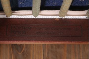 ヴィンテージ家具　イギリスビンテージ　Parker Knoll(パーカーノール)　おしゃれなアームチェア(2)