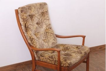 ヴィンテージ家具　イギリスビンテージ　Parker Knoll(パーカーノール)　おしゃれなアームチェア(3)