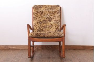 イギリスビンテージ　Parker Knoll(パーカーノール)　おしゃれなロッキングチェア