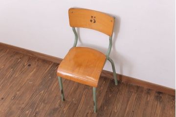 ヴィンテージ家具　イギリスビンテージ　シンプルデザイン　スクールチェア(2)