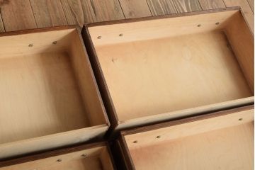 アンティーク家具　アンティーク　オーバルデザインのラタン(籐)製チェスト