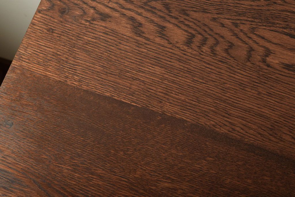 アンティーク家具　モールガラス入り!つや消しブラックペイントのカウンター戸棚