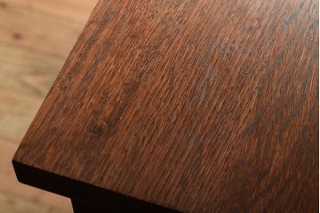 アンティーク家具　モールガラス入り!つや消しブラックペイントのカウンター戸棚