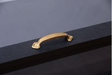 アンティーク家具　ペイント　扉(蓋)付きのアンティークガラスケース(ショーケース)